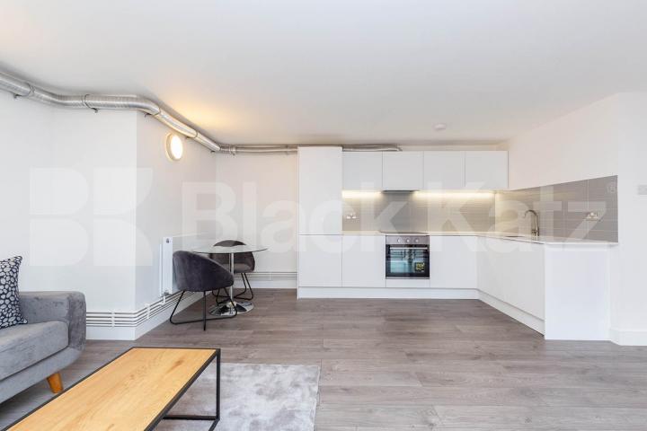Spacious one bedroom mezzanine property set in a warehouse conversion Dove Road, Canonbury / Islington